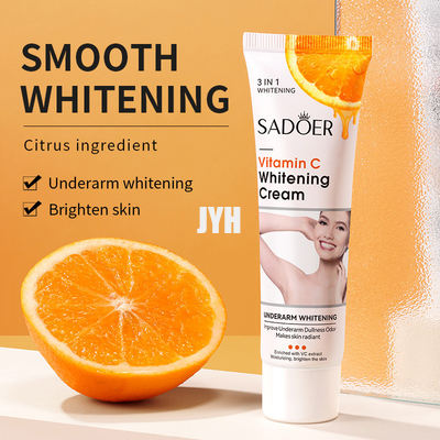 los cosméticos de 50g Bodycare aclaran la hidratación blanqueando 3 EN 1 crema de aligeramiento de la axila de la vitamina C