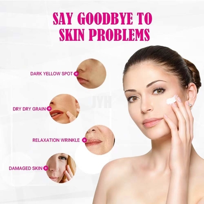 Las mujeres del colágeno pelan cuidado que blanquean el ODM anti poner crema facial de la arruga