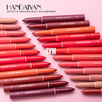 Barra de labios aterciopelada desnuda de hidratación resistente giratoria de la sensación de Sharpenable Matte Lip Liner Crayon Smudge