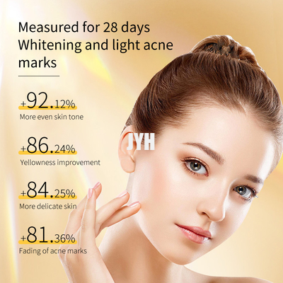 El bulto ilumina al corrector Serum Treatment Freckle del punto oscuro que blanquea el suero facial de la esencia