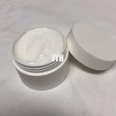 La crema hidratante orgánica de la cara de la niconamida del 10% que blanquea reduce el punto oscuro y el Puffiness Crueldad-libres
